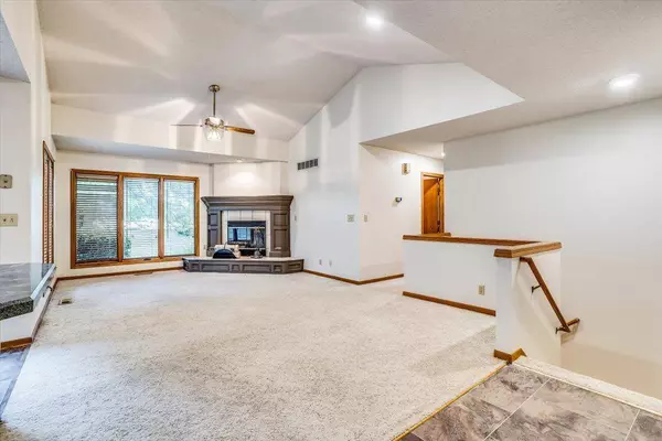 8311 W Garden Ridge St, Wichita, KS 67205