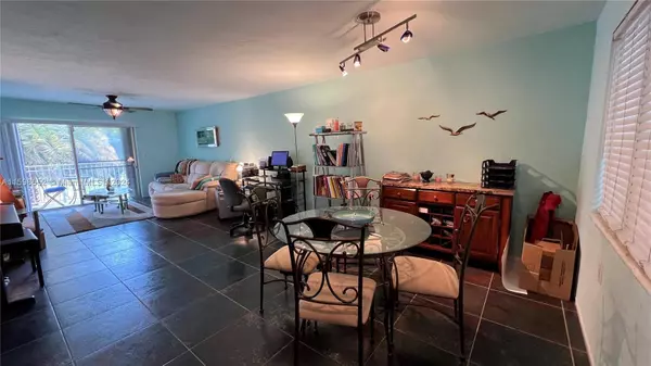 1631 NE 114th St #308, Miami, FL 33181