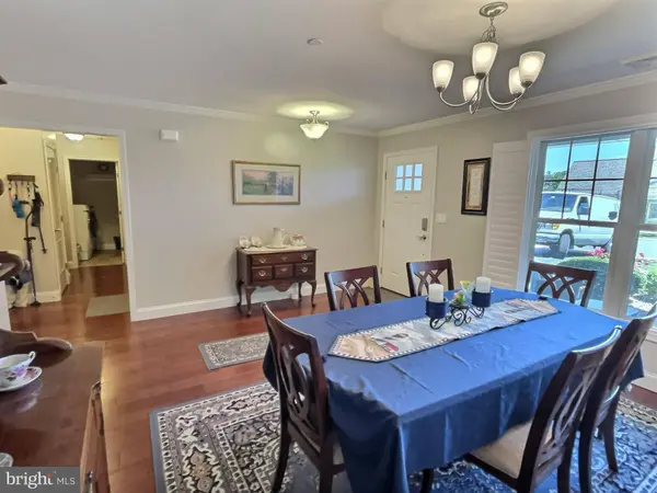 1042 VILLA DR, Lebanon, PA 17042