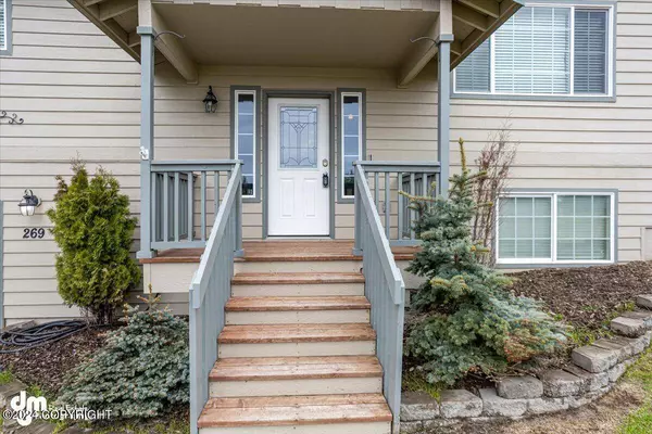 269 S Vickie CIR, Wasilla, AK 99645