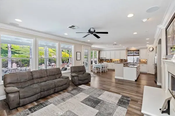 4476 Birdie DR, Corona, CA 92883