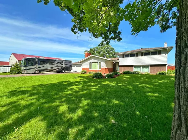 709 Ford AVE, Spring Valley, MN 55975