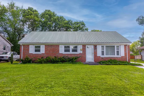 868 Laurel HIll RD, Lexington, KY 40504