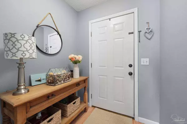 2471 Redoubt Ave, Pensacola, FL 32507