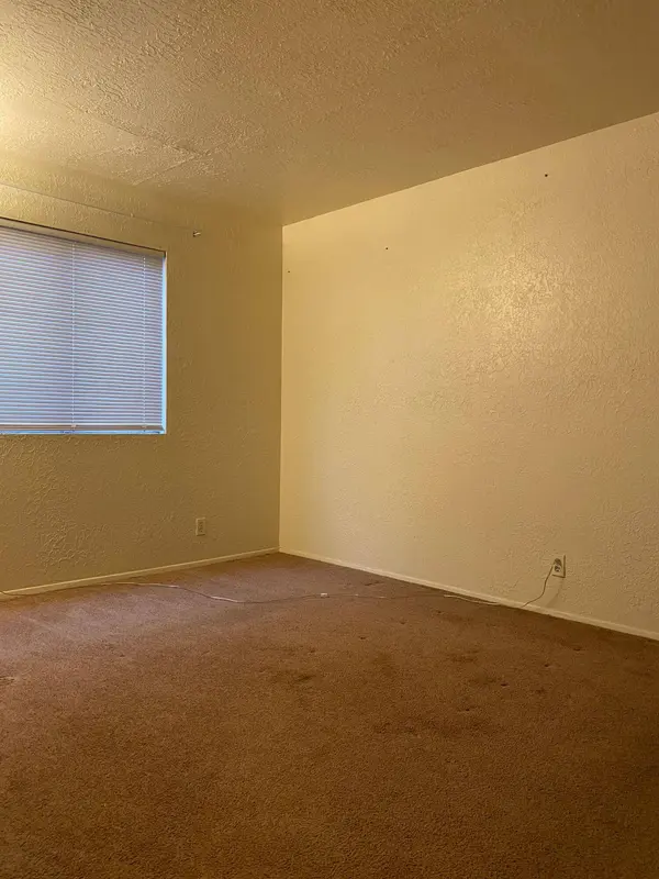 13200 Mountain RD NE, Albuquerque, NM 87112