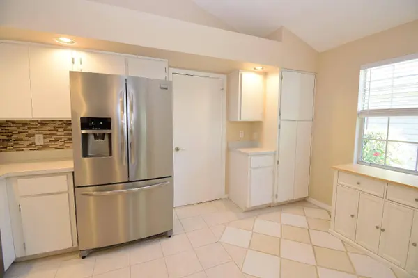 1773 Nicklaus DR, Melbourne, FL 32935