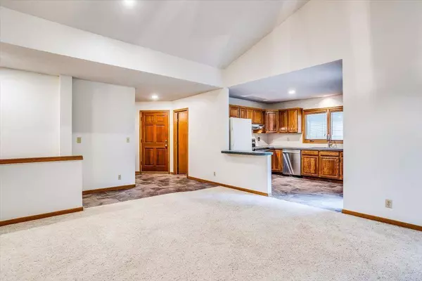 8311 W Garden Ridge St, Wichita, KS 67205