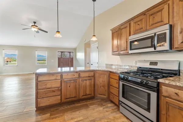 1013 Continental WAY, Corvallis, MT 59828