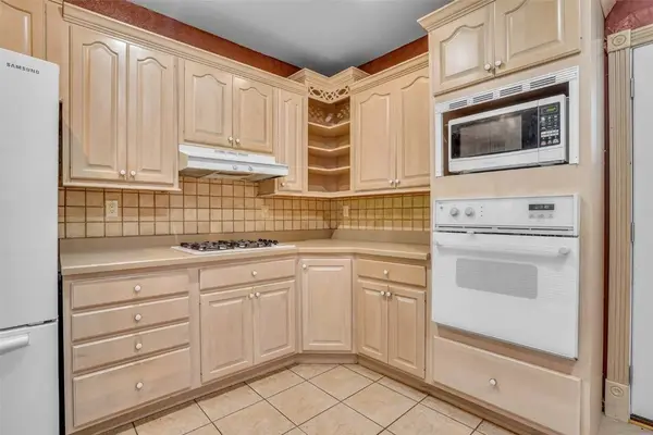 128 S Walnut Street, Monticello, IA 52310