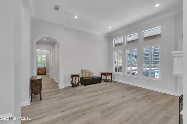 929 E PLEASANT PL, St Johns, FL 32259