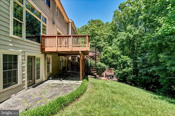 11105 POTOMAC CREST DR, Potomac, MD 20854