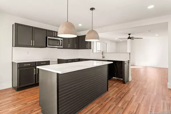 11130 ICICLE BENCH, San Antonio, TX 78254-5423