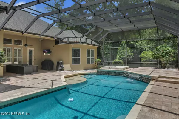 929 E PLEASANT PL, St Johns, FL 32259