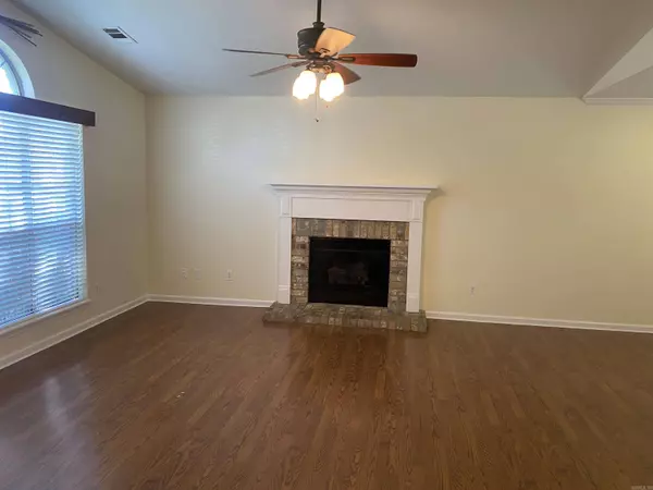 3111 Maggie Drive, Benton, AR 72015