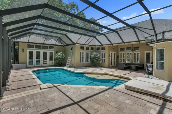 929 E PLEASANT PL, St Johns, FL 32259