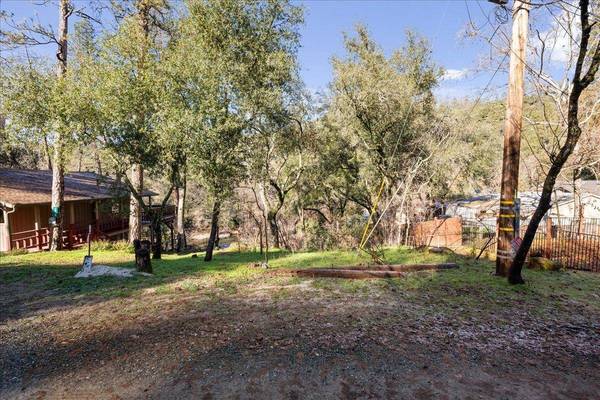 5685 Stream WAY, Somerset, CA 95684