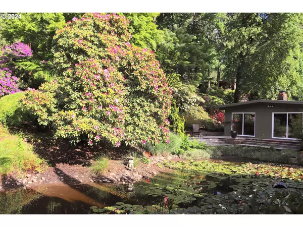 91061 LEASHORE DR, Vida, OR 97488