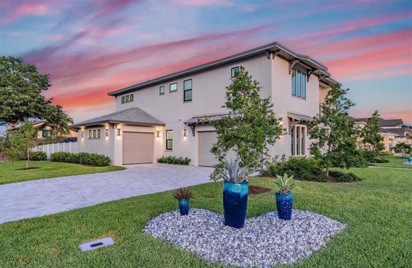 2885 MOONBEAM WAY, Clearwater, FL 33759