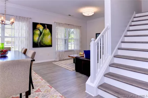 1906 Duntrune GLN, Williamsburg, VA 23188