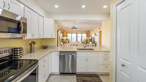 1050 N Atlantic #600, Cocoa Beach, FL 32931