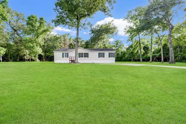 235 County Road 4110, Dayton, TX 77535