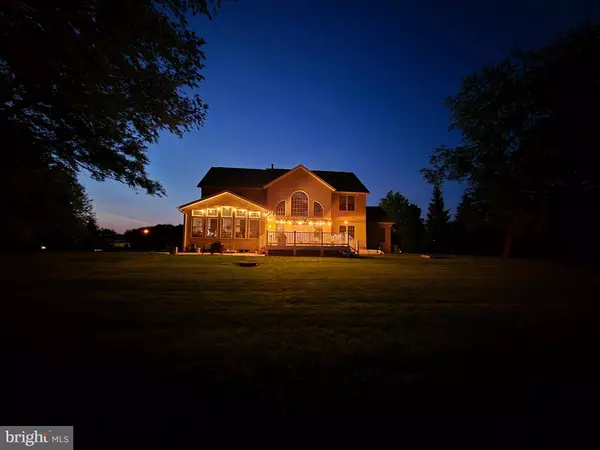 6347 FARMINGTON LN, Woodbine, MD 21797