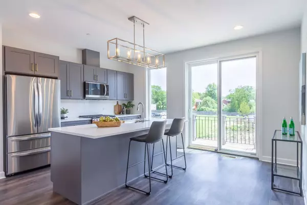 1225 Shermer RD, Northbrook, IL 60062