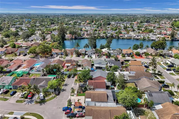 19324 SW 122nd Ct, Miami, FL 33177