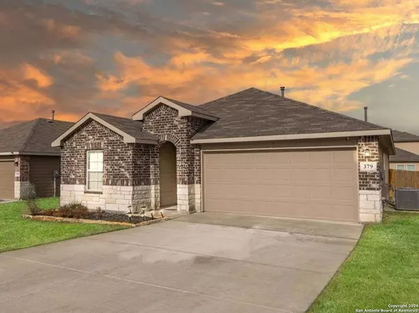 379 PEBBLE CREEK RUN, New Braunfels, TX 78130