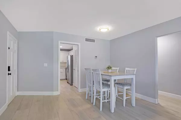 1 Garden ST 101, Tequesta, FL 33469