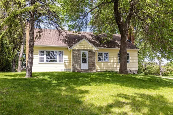 562 Highway 55 Road, Medina, MN 55340