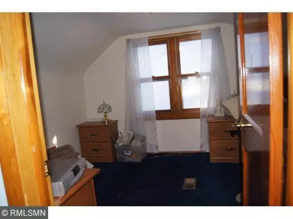 513 3rd ST, Mora, MN 55051