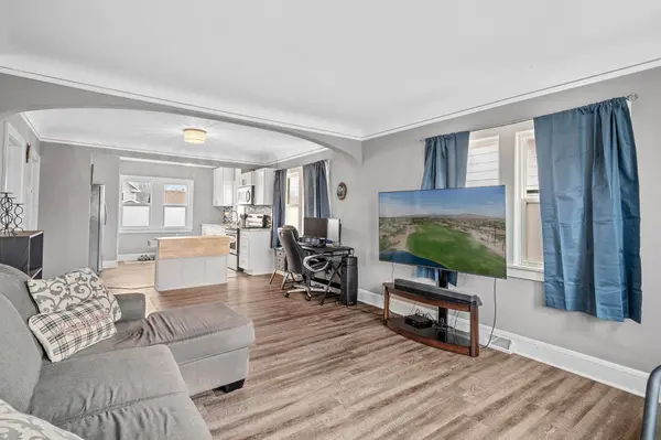 3022 Logan AVE N, Minneapolis, MN 55411