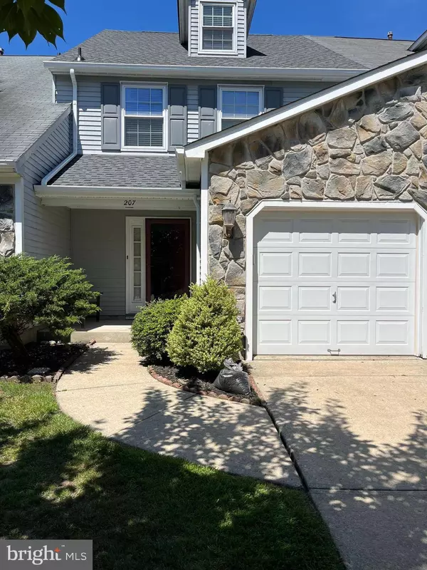 207 HAZELWOOD LN, Marlton, NJ 08053