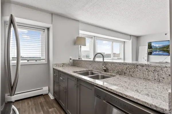 433 S 7th ST #2225, Minneapolis, MN 55415