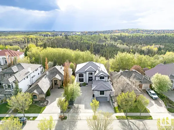 1144 119 ST NW, Edmonton, AB T6J 7H7