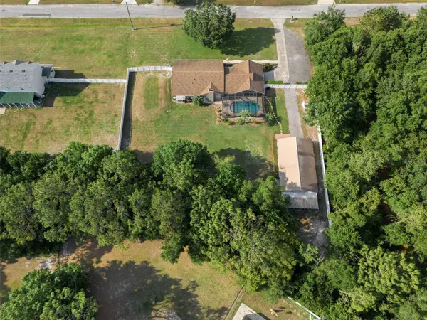 4205 CHASE DR, Wesley Chapel, FL 33543