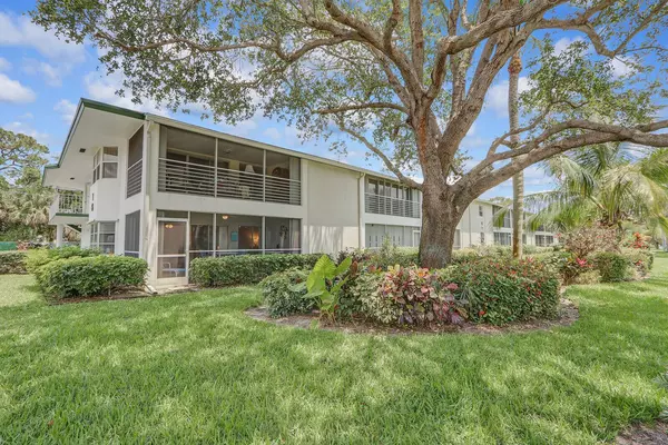 1 Garden ST 101, Tequesta, FL 33469