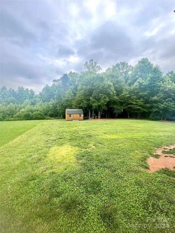 119 Buck Haven CT, Lawndale, NC 28090