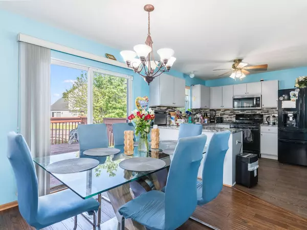 5813 LAKE POINTE DR, Plainfield, IL 60586