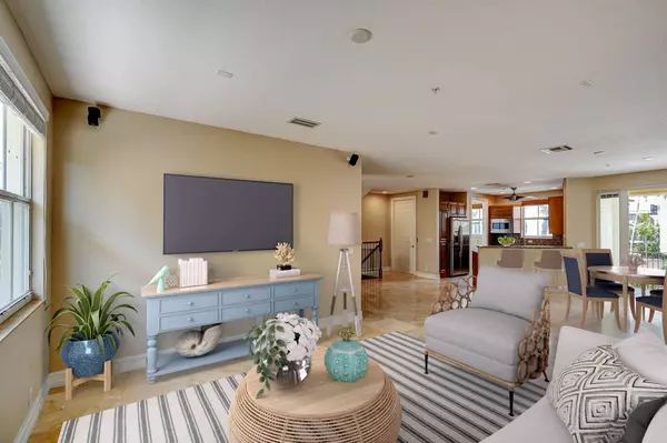 3238 NE 13 ST, Pompano Beach, FL 33062