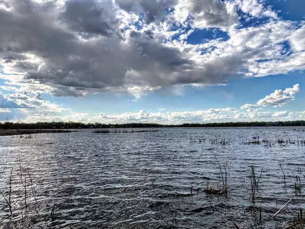 12480 Melody LN, Lindstrom, MN 55045