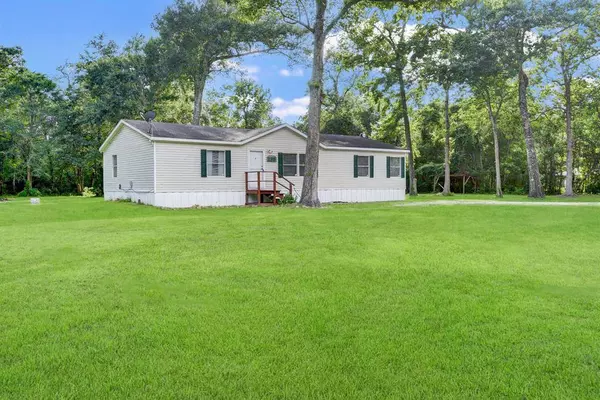 235 County Road 4110, Dayton, TX 77535