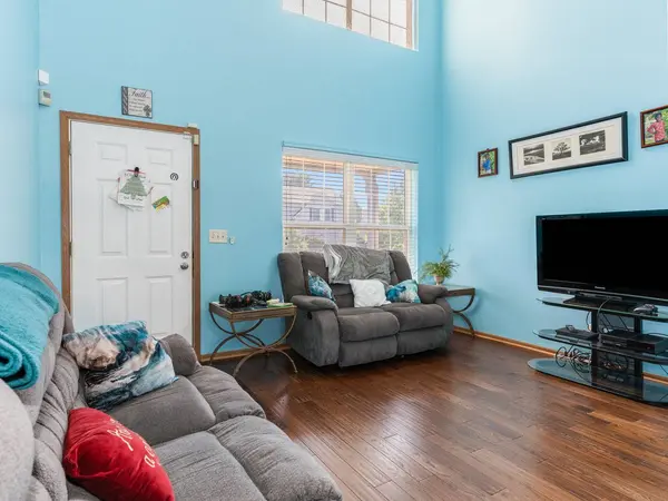 5813 LAKE POINTE Drive, Plainfield, IL 60586