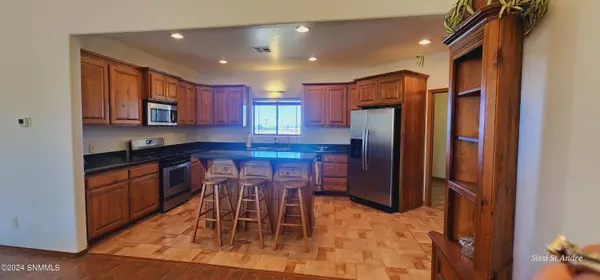 13 Fire Thorn TRL, Alamogordo, NM 88310