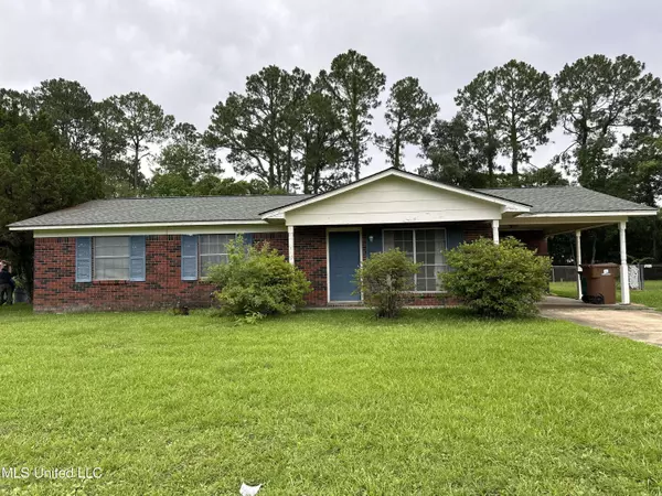 209 Shalimar Drive, Long Beach, MS 39560