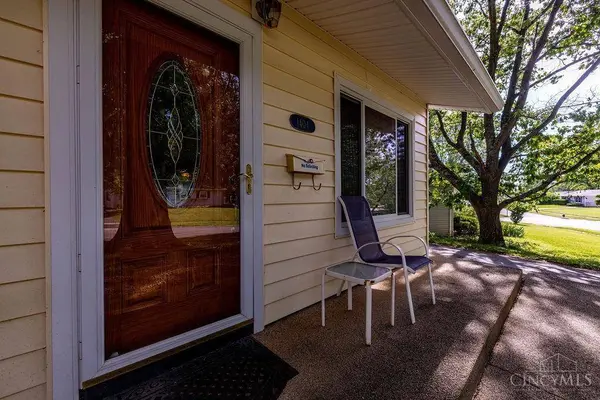 1404 Sunrise Dr, Loveland, OH 45140