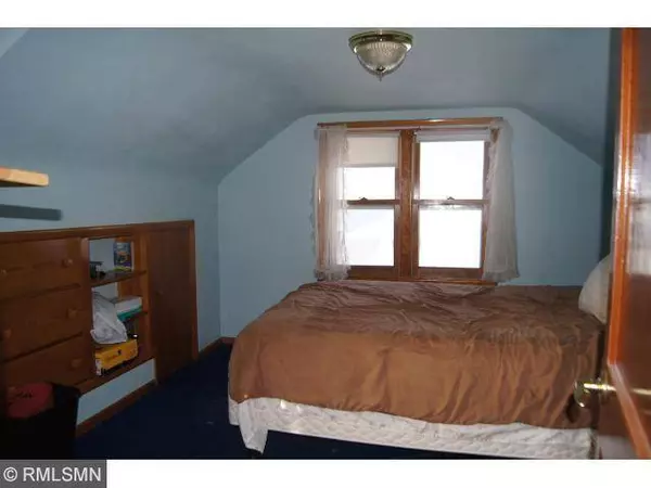 513 3rd ST, Mora, MN 55051