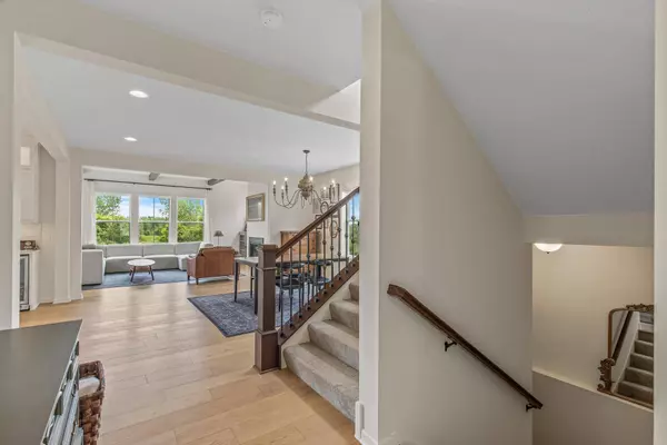 16340 Draft Horse BLVD, Lakeville, MN 55044