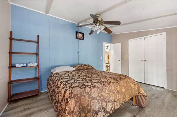 21236 S BUCKHILL RD, Clermont, FL 34715